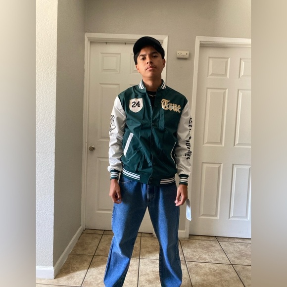 Seven Souls Jacket Varsity Men's Size Large White Black Patched 24 - Picture 3 of 7